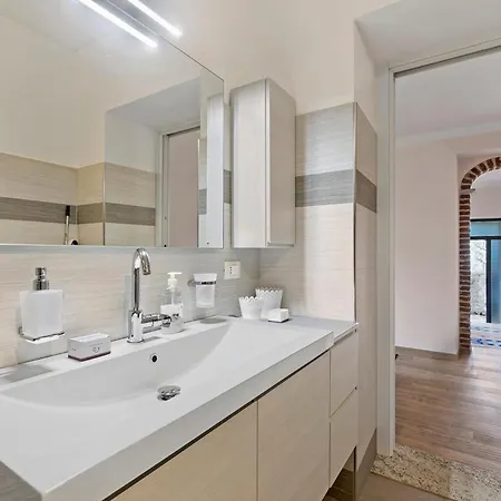 Little Mermaid Of - Happy *