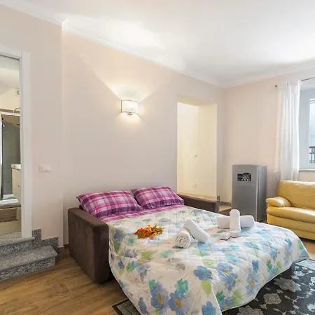 Little Mermaid Of - Happy Apartment *